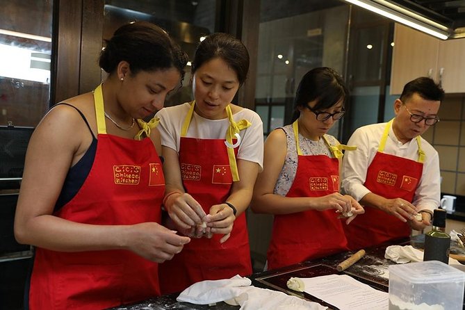 2.5hrs Chinese Kitchen Cooking Class: Xiaolongbao Soup Dumplings - 10:00 a.m. Arrival and a Short Food Introduction