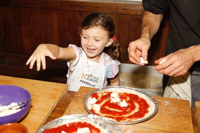 2 Hour Florence Pizza and Gelato Small Group Guided Cooking Class - Key points to know before you book