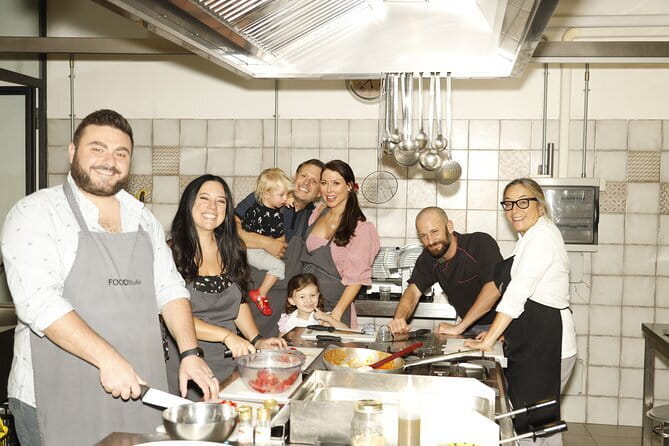 2 Hour Florence Pizza and Gelato Small Group Guided Cooking Class - What the two-and-a-half-hour class includes