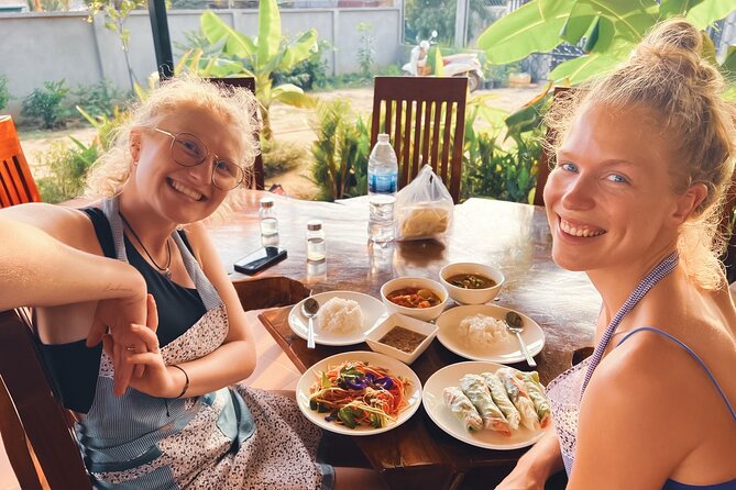 3-Hour Siem Reap Guided Cooking Class and Market with Pick up - Key points at a glance