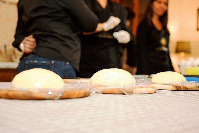 3-hour Tuscan Cooking Class with Wine & Oil Tasting - Group size, timing, and practical details