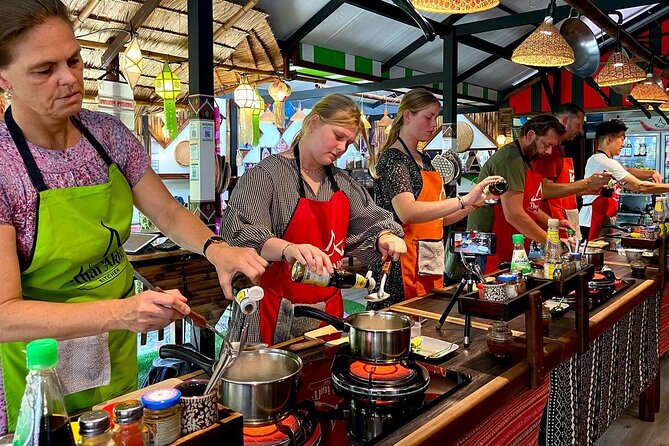 6-Hour Akha Tribe Culture and Cooking Class in Chiang Mai - From curry paste to dessert