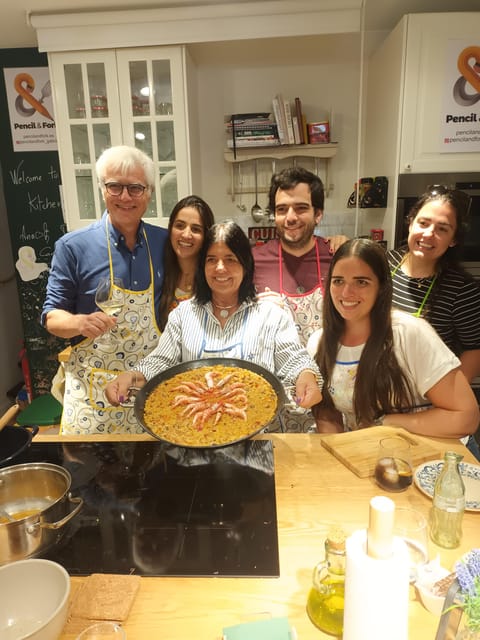 A Coruña: Local Market Shopping and Cooking Workshop - Meeting David and Ana at Pencil & Fork