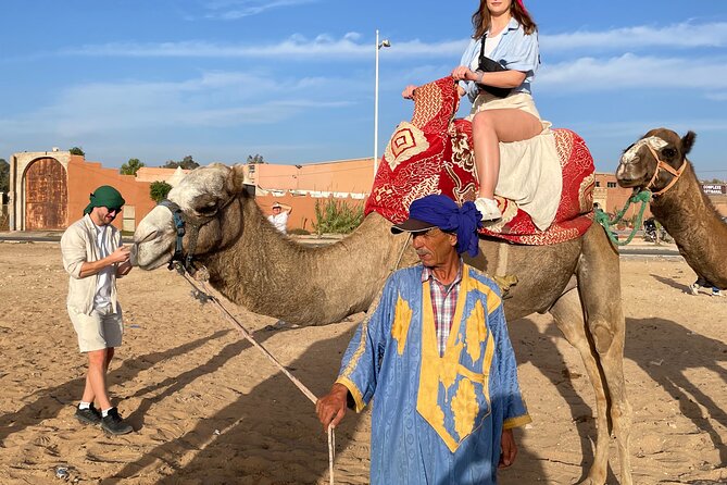Agadir Cooking class (tajin+msemen+thé)with 1h camel ride - From your Agadir hotel to Bensergao market