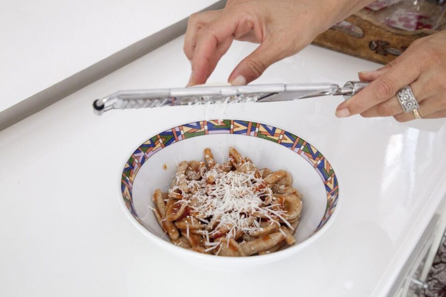 Alberobello: Cooking Class at a Local's Home - Preparing the starter, pasta, and dessert