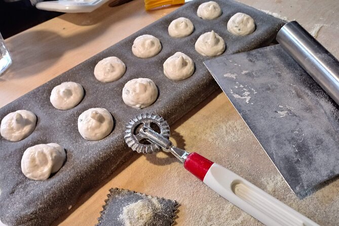 Alghero Home Cooking Pasta Class at a Farmhouse with Wine - Key details before you book
