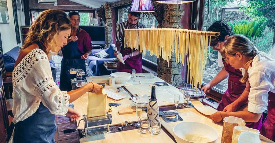 Alghero: Sardinian Home-Cooking Class and Meal - Making Five Sardinian Pasta Shapes