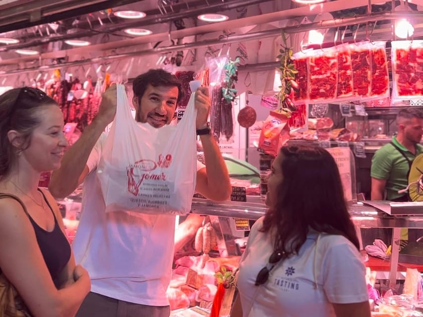 Alicante Paella Cooking Class, Tapas, Drinks and Market - Eating the paella you helped prepare