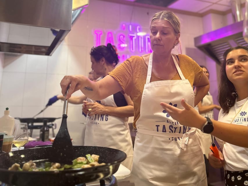 Alicante Paella Cooking Class, Tapas, Drinks and Market - Who should book this Alicante food experience?