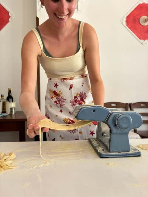 Amalfi Coast: Mozzarella, Pasta and Tiramisù Cooking Class - Views, timing, and the practical trade-offs