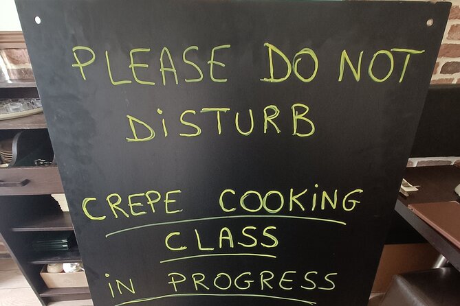 Amazing Sweet Crêpe Cooking Class Paris - A class that works well for families