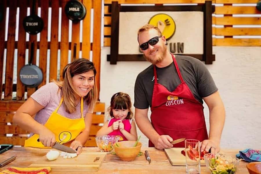 Antigua: Authentic Guatemalan Cooking Class - Key points at a glance