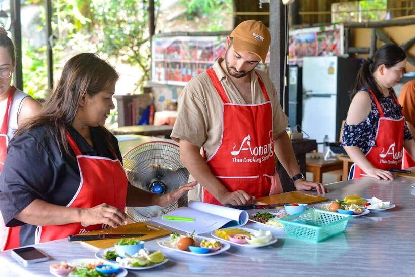 Ao Nang: Half-Day Thai Cooking Class Krabi Province - What you actually eat during the class