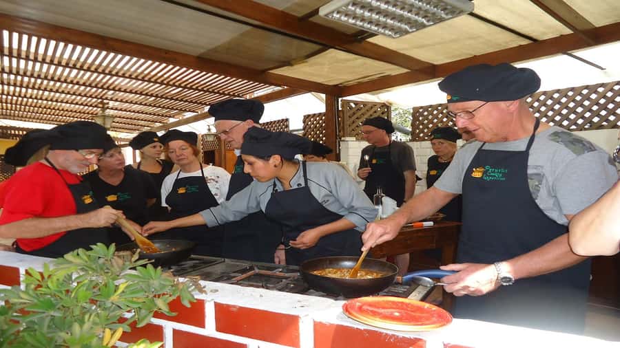 Arequipa: Peruvian Cooking Class - Cooking Peruvian food at Casa de Avila Hotel