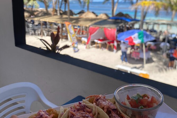 Authentic Beachfront Mexican Cooking Class Cafe Jaguar Costa Maya - Starting with guacamole and pico de gallo