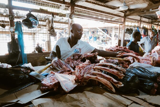 Authentic Ghanaian Cooking Class in Accra - The market option adds useful local context