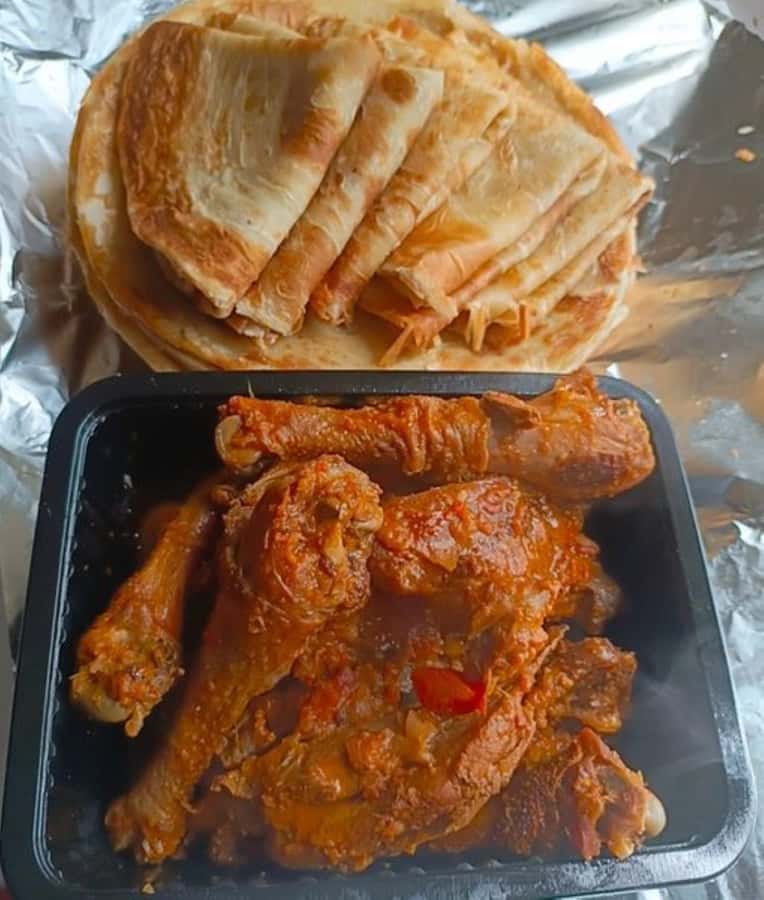 Authentic Kenyan Cooking Class & Market Tour in Nairobi - Shopping through a Nairobi market