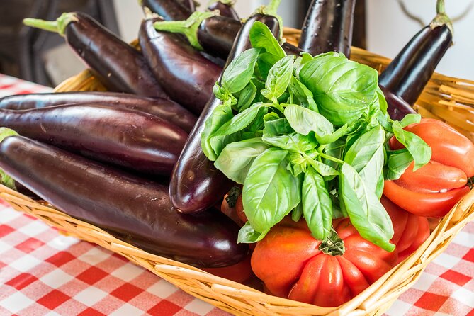 Authentic Pasta Cooking Class in Sorrento with Wine - Local wine and the meal afterward