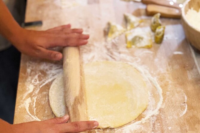 Authentic Pasta Making Class in Florence with a Local Chef - Shaping tagliatelle, ravioli, and pappardelle