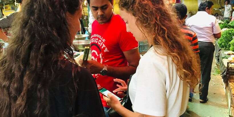 Authentic Sri Lankan Cooking Class in Kandy by Local Family - Pickup, group size, and price
