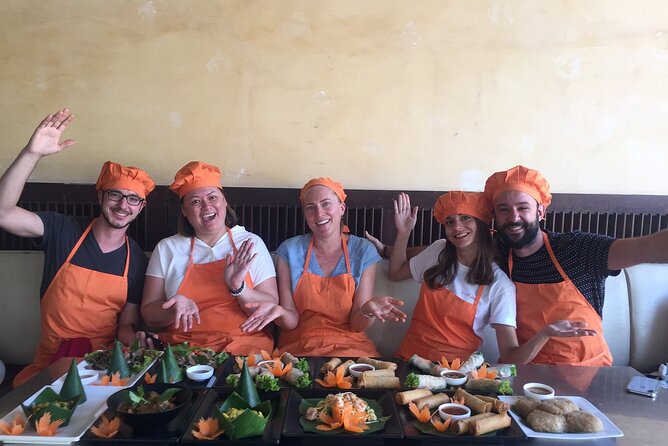 Award-Winning Cooking Class Experience with Professional Teacher - Key points at a glance