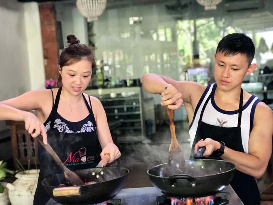 Bali: Balinese Cooking Class and Market Tour - Key points at a glance
