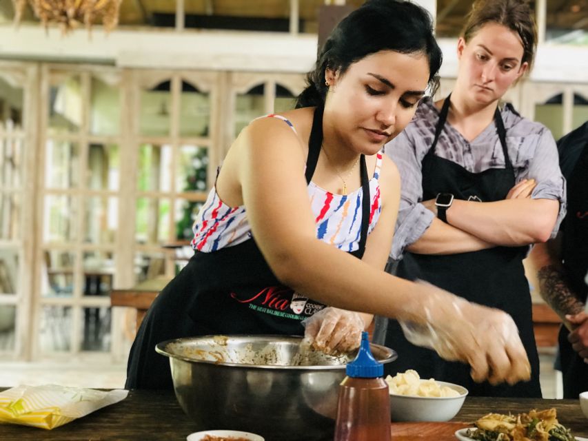 Bali: Balinese Cooking Class and Market Tour - Eating what you helped prepare
