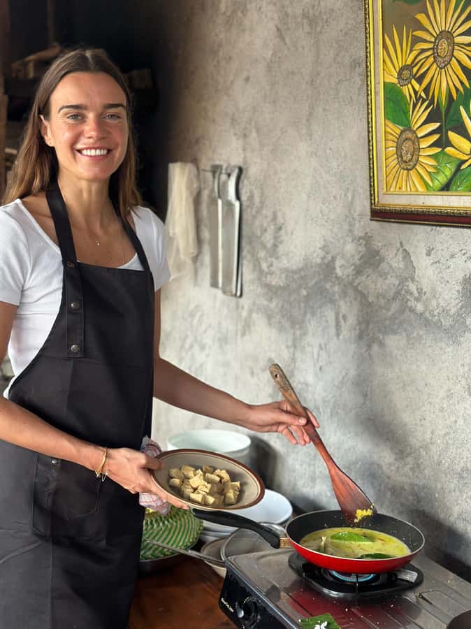 Bali Traditional Village Cooking & Magical Fireflies Tour - Who should book this experience