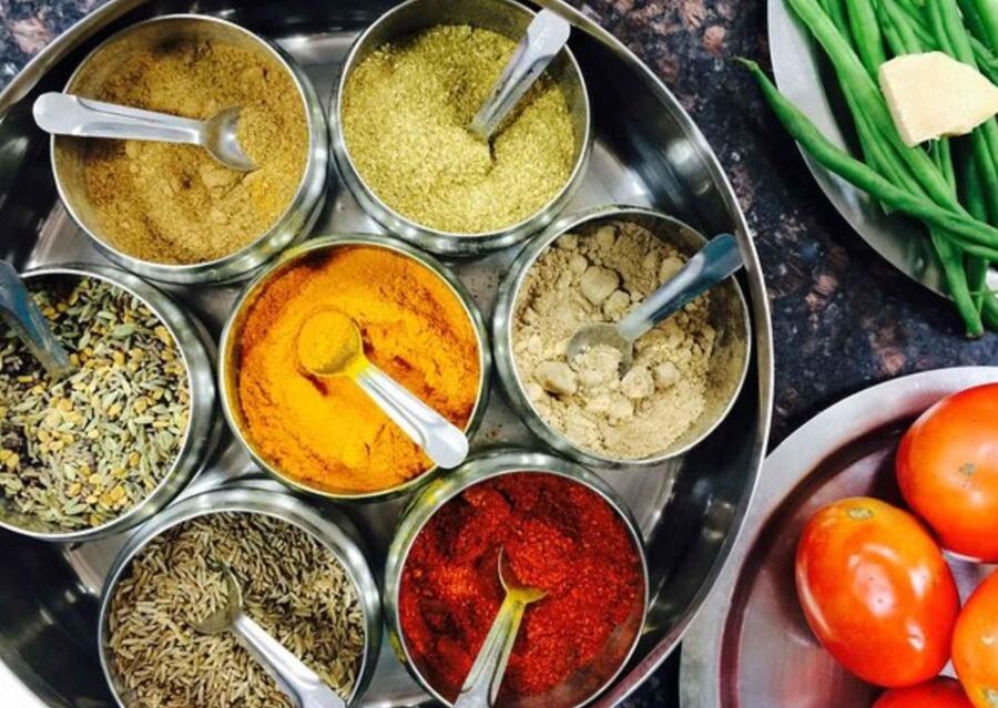 Bangalore: Traditional Cooking Classes & Dinner with Family - The main strengths and limitations