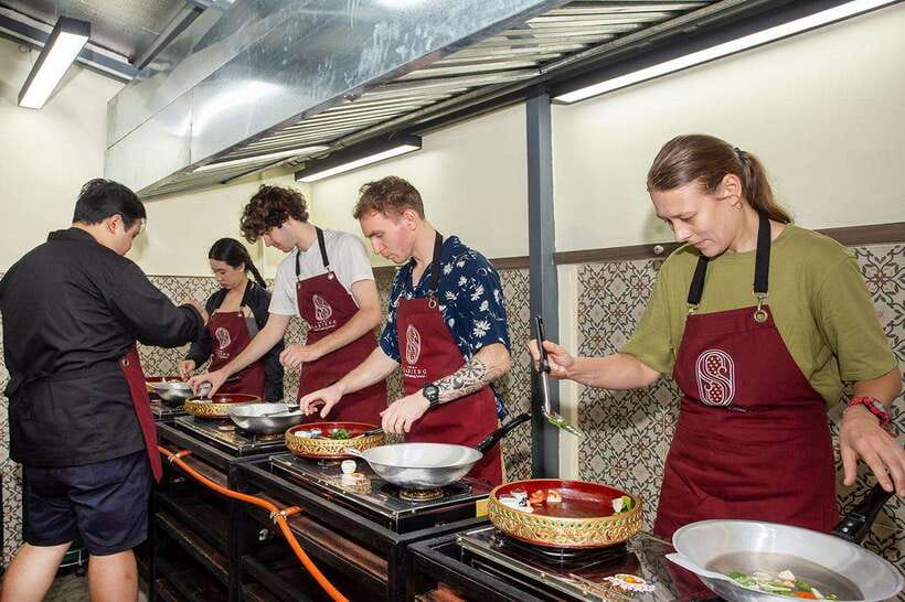 Bangkok: Cooking Class with Market Visit & Tuk Tuk Ride - Booking Advice and Cancellation Flexibility