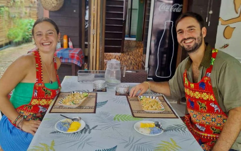 Bangkok: Favourite Thai Flavors Cooking Class by Smart Cook - Booking flexibility and timing