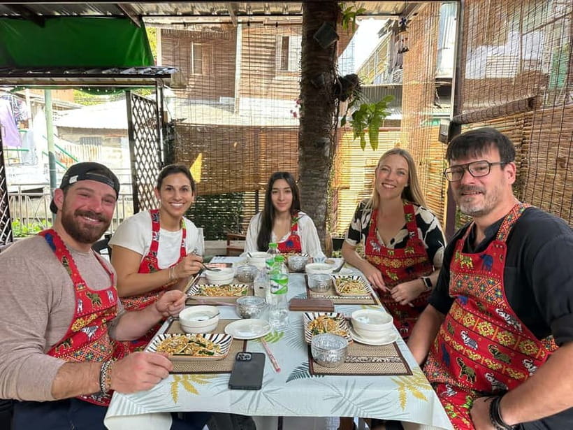 Bangkok: Favourite Thai Flavors Cooking Class by Smart Cook - The opening lesson: Thai ingredients and buying sense