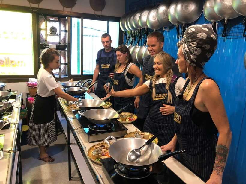 Bangkok: Tingly Thai Cooking School Half-Day Cooking Class - Preparing Four Thai Dishes from Scratch