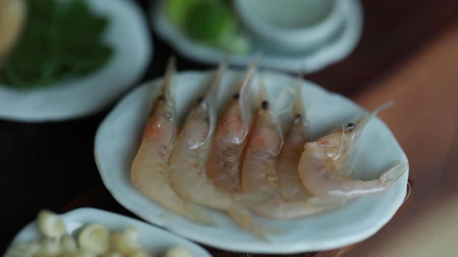 Bangkok: Tiniest Thai Food Hands-On Cooking Experience - Booking flexibility and language
