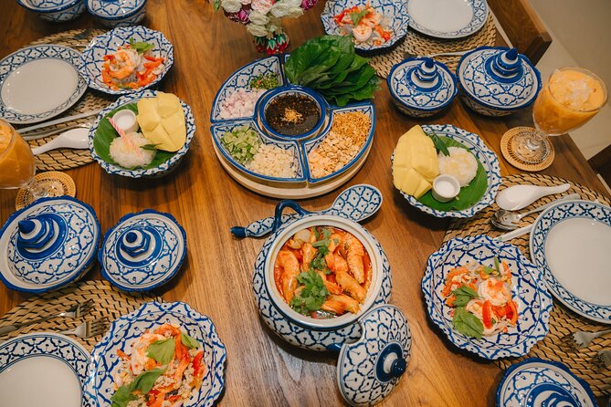 Bangkok Udomsuk Thai Cooking Class with local market tour - The Shared Meal at the End