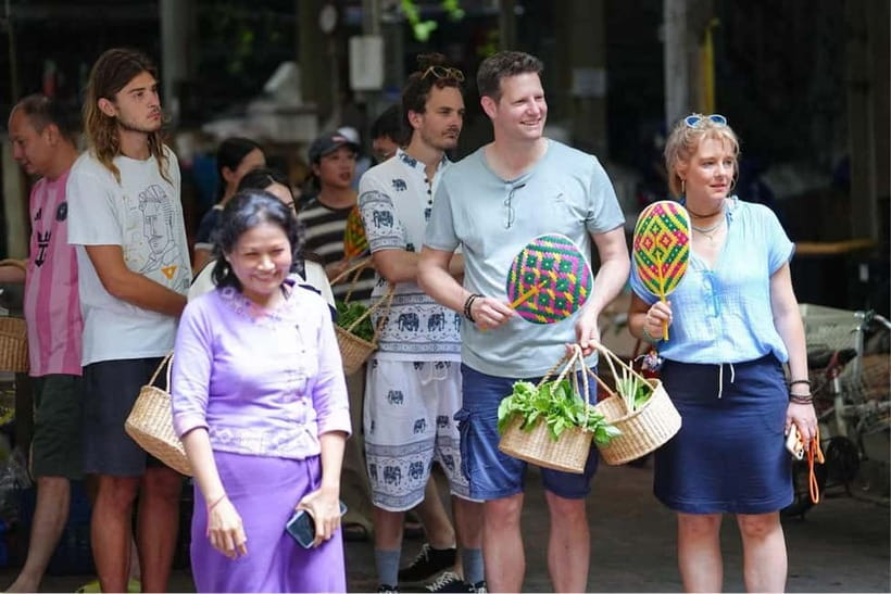 Bangkok: White Lotus Thai Cooking Class with Market Tour - Key details worth knowing
