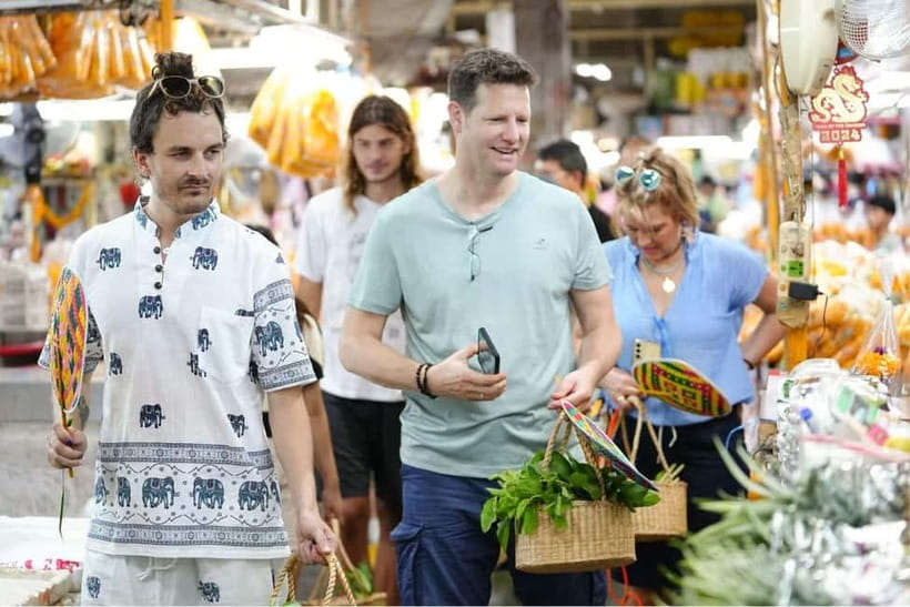 Bangkok: White Lotus Thai Cooking Class with Market Tour - Starting at Bangkok’s flower and produce markets