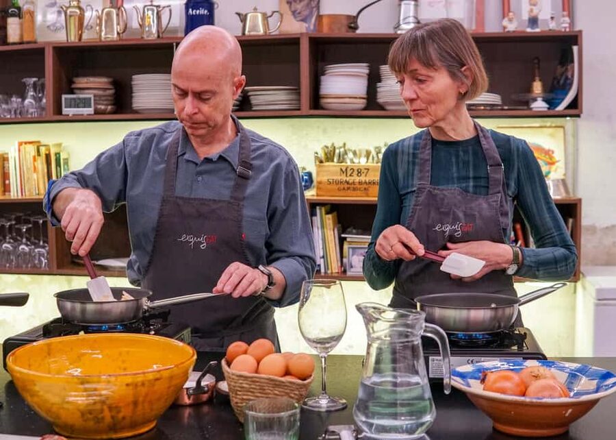 Barcelona: Tortilla de Patata Cooking Class & Unlimited Wine - Why Tortilla de Patata Is Worth Learning