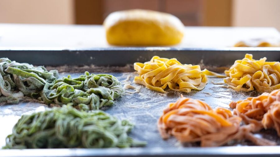 Bardolino: Garda Lake Pasta Cooking Class at Agritourism - Making tagliatelle and ravioli by hand