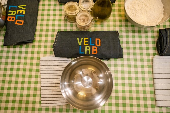 Bari Cooking Class: Traditional Focaccia & Orecchiette - Why these two dishes tell you about Bari