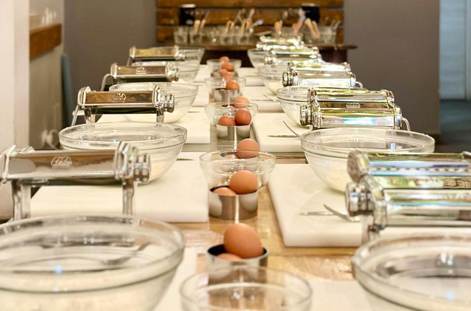 Bari: Pasta and Tiramisu Cooking Class with Wine - Who should book this Bari class?
