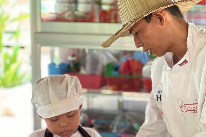 Battambang: Cooking Class and Market Touring - Cooking in a local home