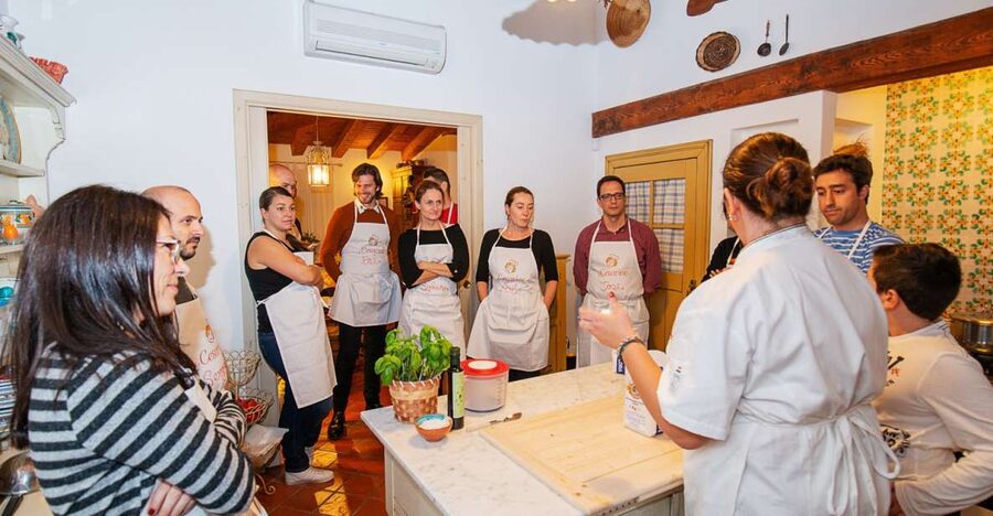 Bergamo: Cooking Class at a Local's Home - Making pasta the northern Italian way