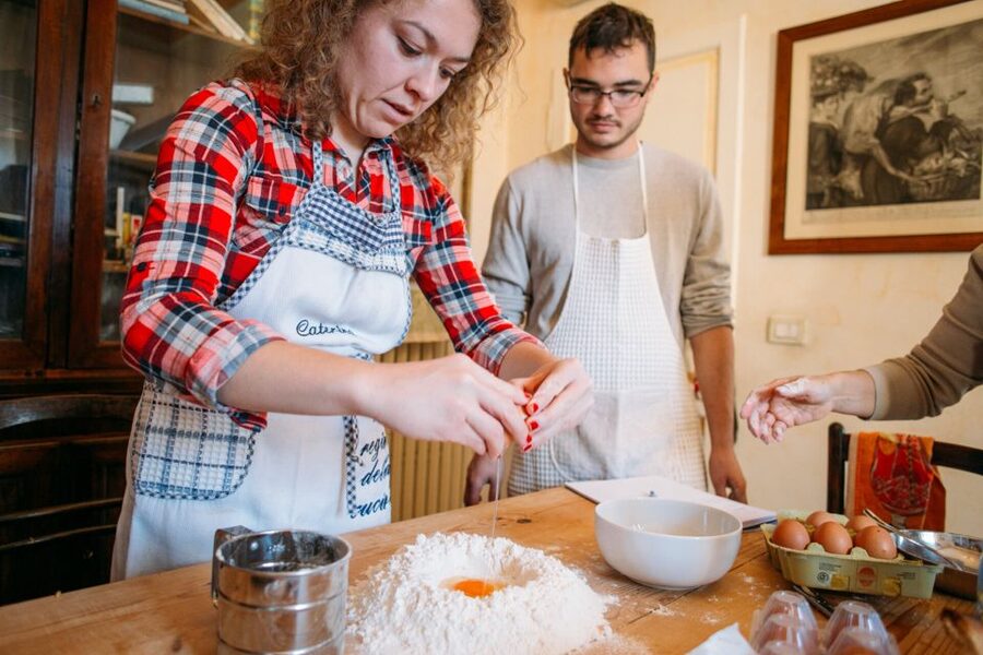 Bergamo: Pasta & Tiramisu Cooking Class at a Local's Home - Learning two pasta recipes from scratch