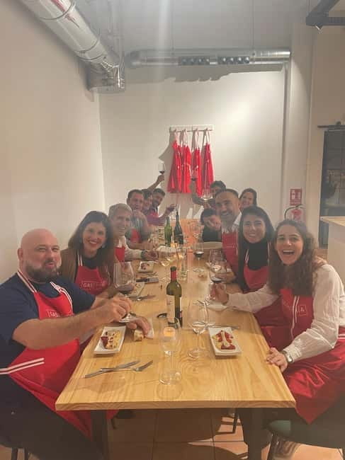 Bilbao: Immersive Basque Cooking Class - Basque toast for dessert