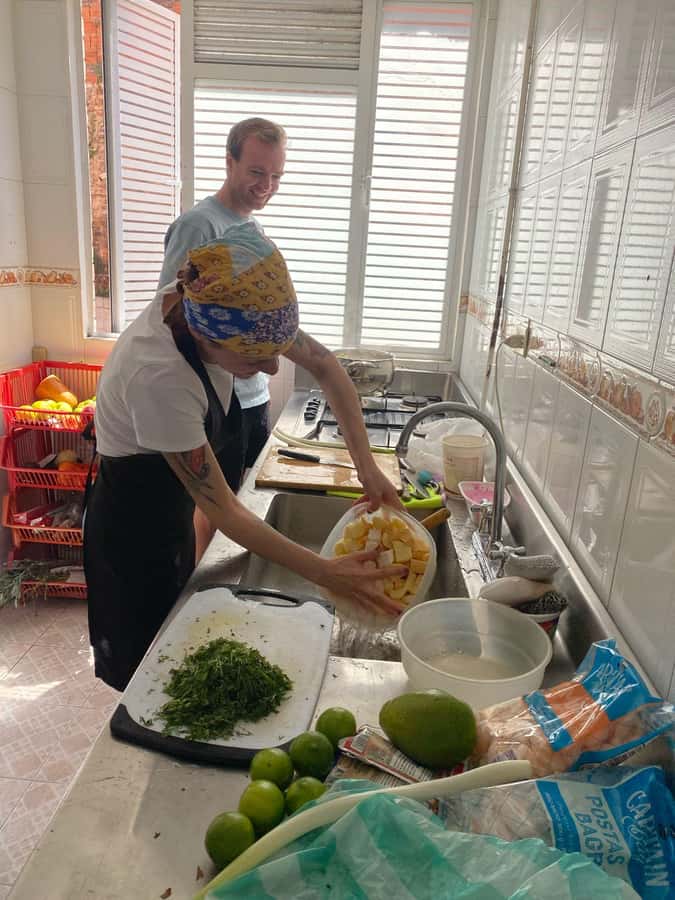Bogotá: Colombian Cooking Class with Market Visit - Learning Colombian Gastronomic Culture Through Food