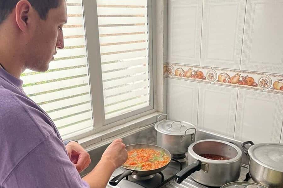 Bogotá: Colombian Cooking Class with Market Visit - Who Will Enjoy This Four-Hour Class?