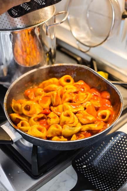 Bologna: In-Home Italian Pasta Making Workshop with Wine - Why This Bologna Cooking Class Works So Well