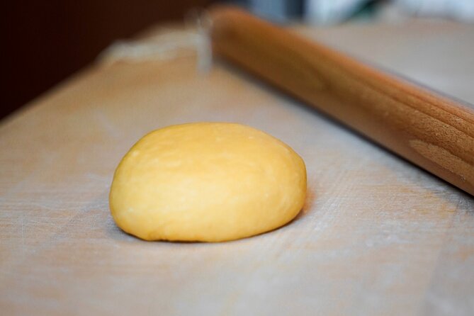 Bologna: Tagliatelle & Ragù Home Cooking Class with wine - The strongest reasons to book