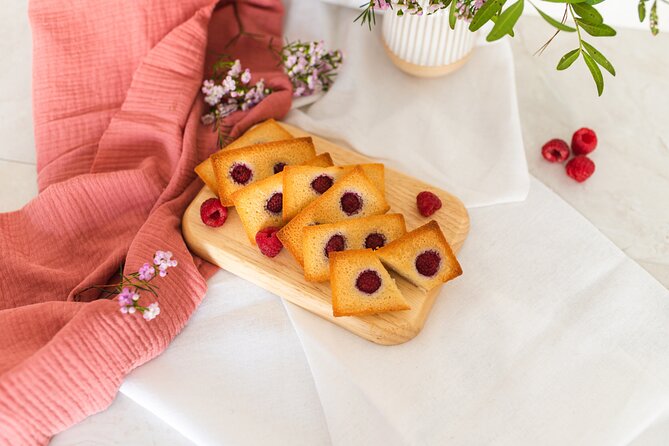 Bordeaux Private Baking Class : A Journey Into French Pastry - Sandra’s teaching style and the value of a private guide